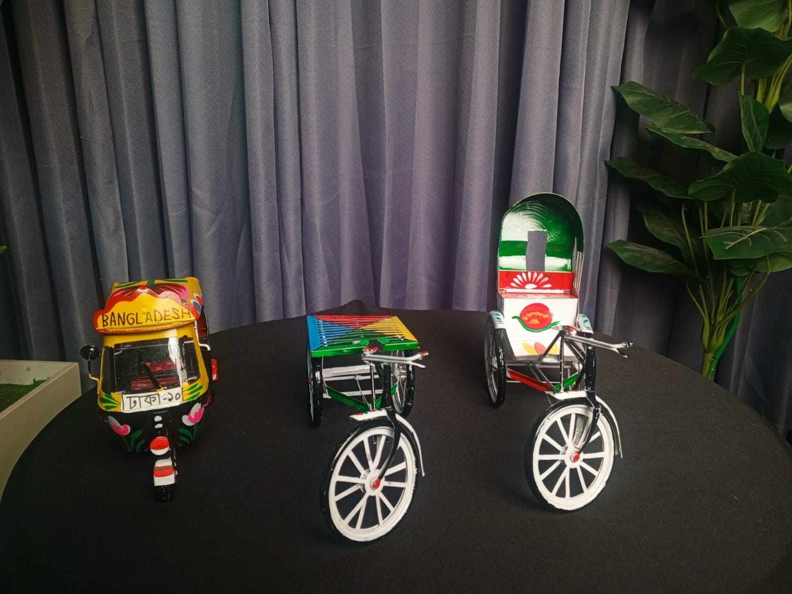 Mini Ricksaws For Kids Rideable Miniature Rickshaw Green – shajai.com